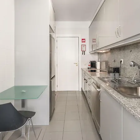 Guestready - Cactus Balcony - Free Private Parking * Porto