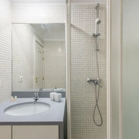 Guestready - Cactus Balcony - Free Private Parking Apartment Porto